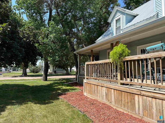 110 N Pearl St, House other with 3 bedrooms, 1 bathrooms and null parking in Menno SD | Image 8