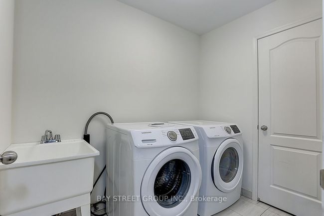 2433 Equestrian Cres, House other with 4 bedrooms, 4 bathrooms and 4 parking in Oshawa ON | Image 20