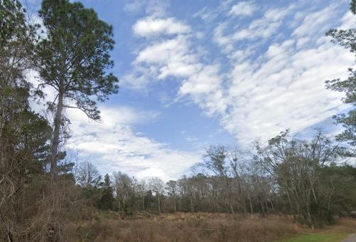 100 N Cypress St, Walnut Hill, FL, 32568-1796 | Card Image