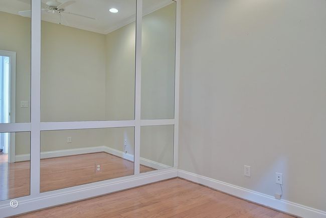 Flex Room- good office or home gym area | Image 21