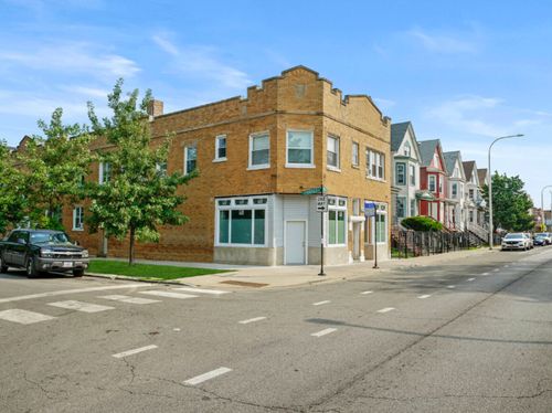 2-3856 Diversey Ave, Chicago, IL, 60647-1057 | Card Image