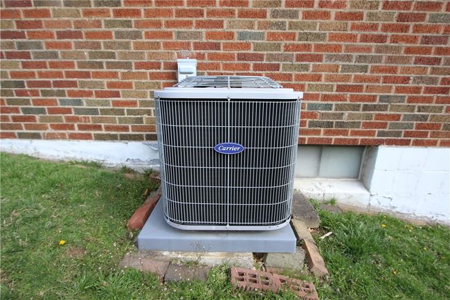 A/C unit is excellent condition, 15 years old | Image 26