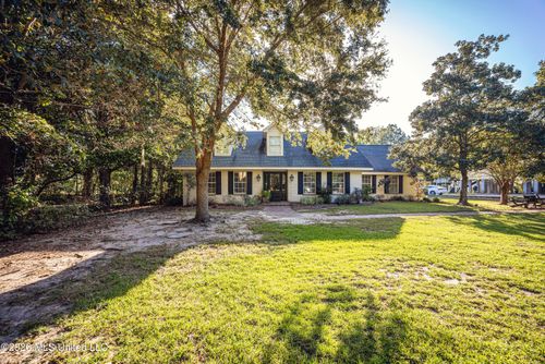 258 Lovers Ln, Ocean Springs, MS, 39564-2846 | Card Image