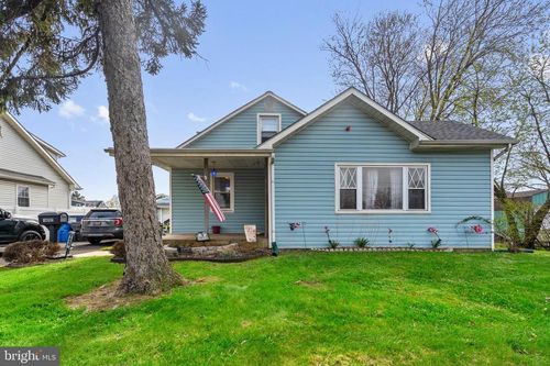 1452 Street Rd, BENSALEM, PA, 19020-4218 | Card Image