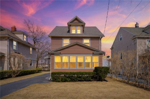 142 Hillside Avenue, Rochester, NY, 14610 | Card Image