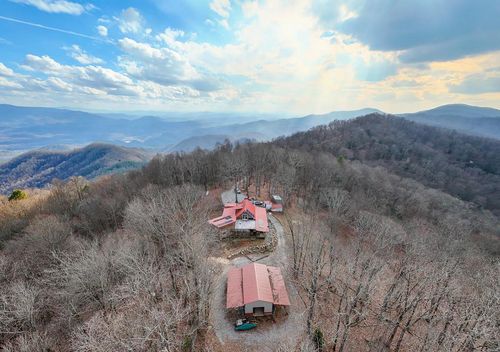 795 Porterfield Gap Road, Robbinsville, NC, 28771 | Card Image