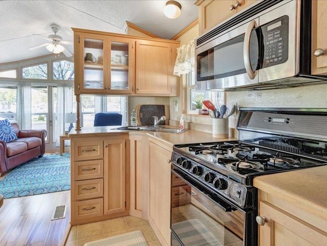 2 Perch Cir, House other with 1 bedrooms, 1 bathrooms and null parking in South Hero VT | Image 11