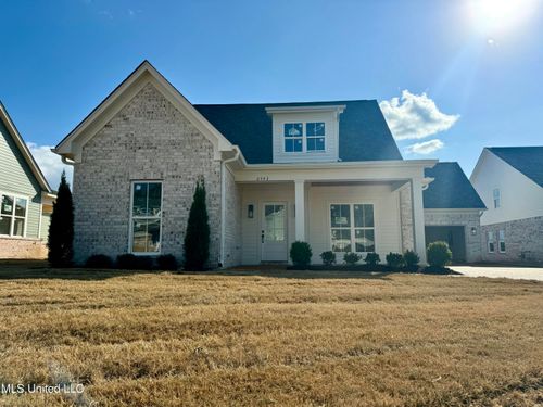 2543 Saint Claire Park, Southaven, MS, 38671 | Card Image