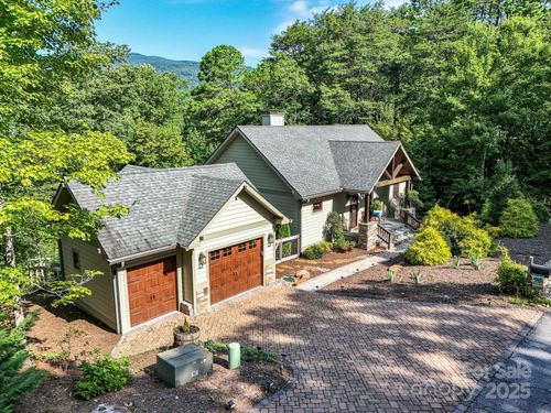 159 Bee Tree Pt, Lake Lure, NC, 28746-9768 | Card Image