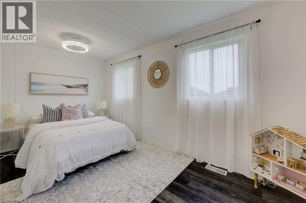 Residential in Drayton 5