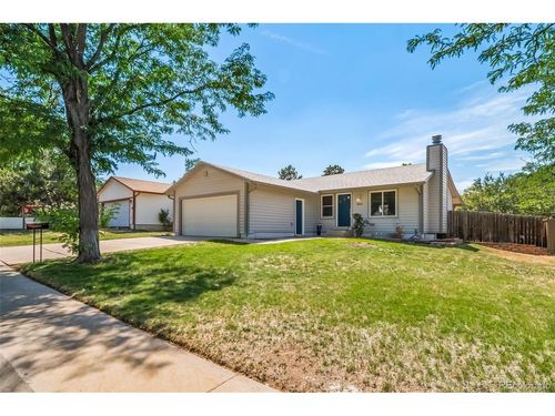 3865 S Nucla St, Aurora, CO, 80013-2864 | Card Image