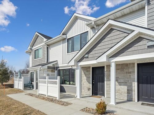 2607 Se Osier Ave, West Des Moines, IA, 50265-6600 | Card Image