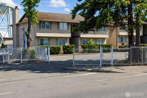 d1-3110 S 216th Street, SeaTac, WA, 98198 | Card Image