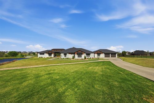 9104 Sirius Ln, Godley, TX, 76044-1112 | Card Image