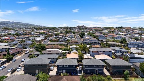 3331 Hayden St, Honolulu, HI, 96815-4379 | Card Image
