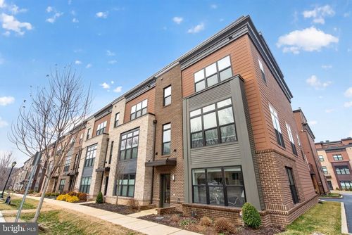 3248 Royal Fern Pl, ROCKVILLE, MD, 20852-1091 | Card Image