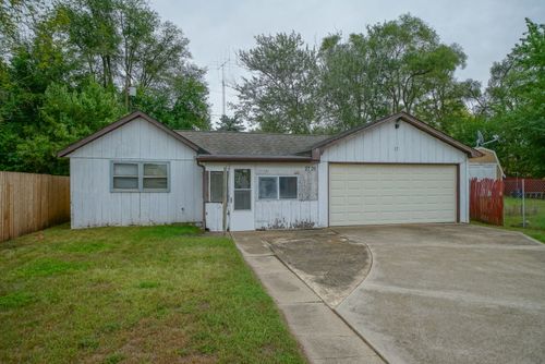 2726 9th St, Rockford, IL, 61109-1127 | Card Image