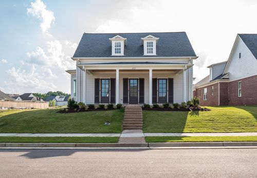 2085 Greenbrier Lakes Blvd N, Piperton, TN, 38017-3755 | Card Image