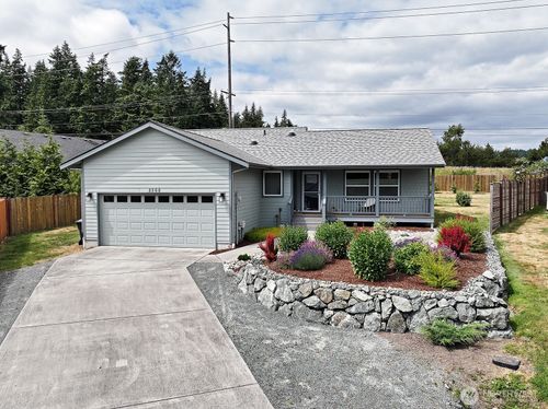 2568 Myra Pl, Langley, WA, 98260-9227 | Card Image