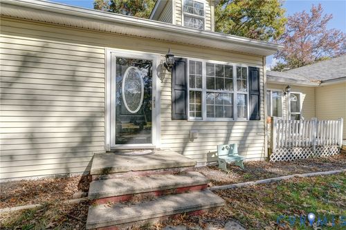 7759 Howerton Rd, Dunnsville, VA, 22454-3311 | Card Image