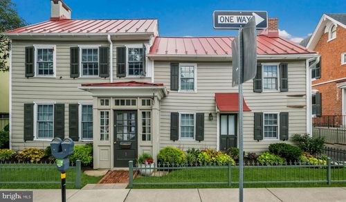 apt-6-112 E State St, DOYLESTOWN, PA, 18901-4398 | Card Image