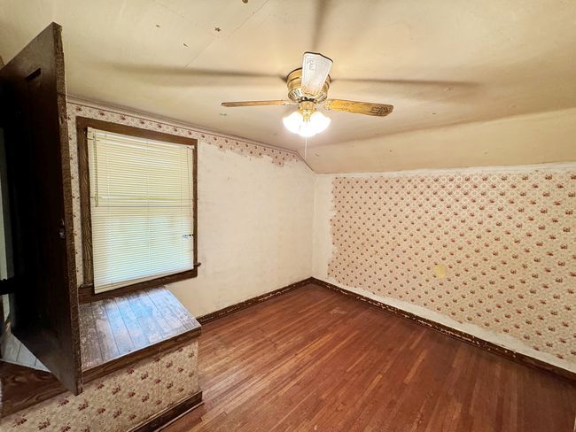 211 N 5 Th St, House other with 3 bedrooms, 1 bathrooms and 6 parking in Chatsworth IL | Image 11