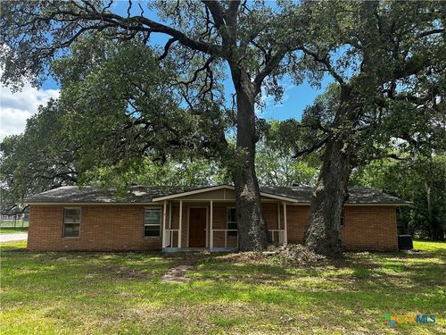 1434 Saint Andrew St, Gonzales, TX, 78629-3736 | Card Image