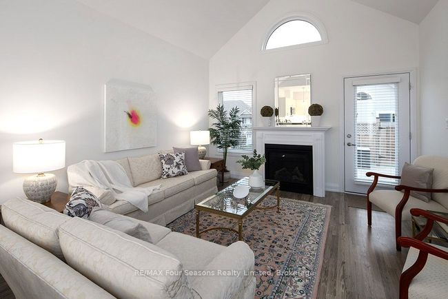 4 Sutton Lane, Condo with 2 bedrooms, 2 bathrooms and 1 parking in Collingwood ON | Image 11