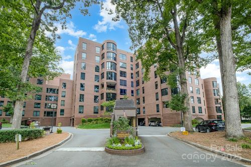 830 Cherokee Rd, Charlotte, NC, 28207-2240 | Card Image