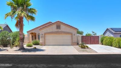 14972 S Redondo Road, House other with 3 bedrooms, 2 bathrooms and null parking in Arizona City AZ | Image 1