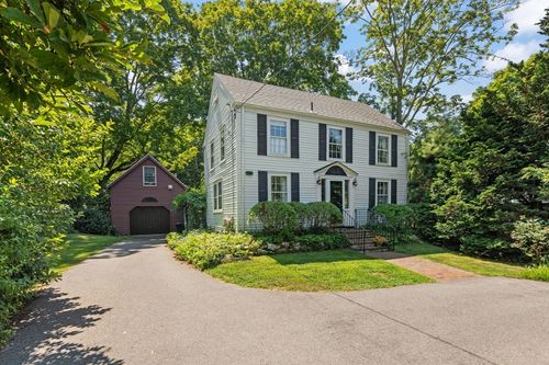 1032 High St, Dedham, MA, 02026-5703 | Card Image