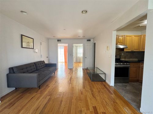 apt-4d-103 42nd Ave, Corona, NY, 11368-4287 | Card Image
