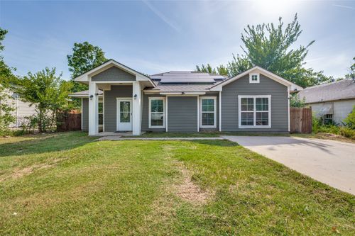 207 Ennis St, Waxahachie, TX, 75165-2816 | Card Image