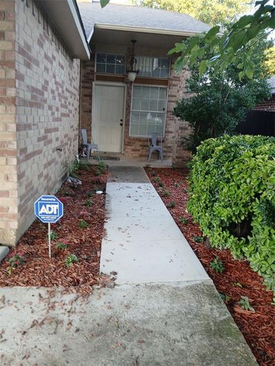 View of doorway to property | Image 2