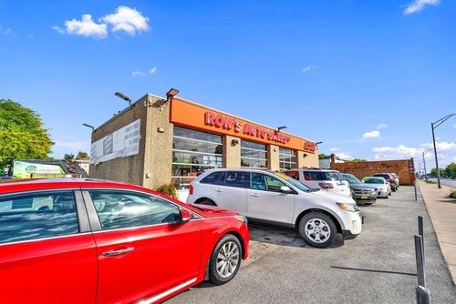 1119 W Roosevelt Rd, Maywood, IL, 60153-4045 | Card Image