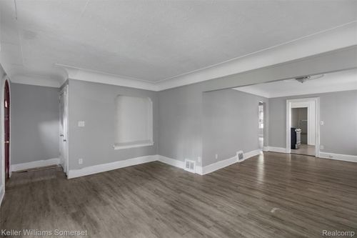 15788 Littlefield St, Detroit, MI, 48227-3620 | Card Image