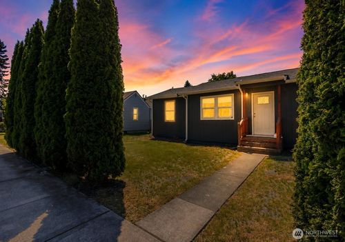 103 M St Se, Auburn, WA, 98002-5724 | Card Image