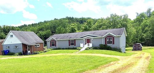 110 Meadow St, Sarver, PA, 16055-9647 | Card Image