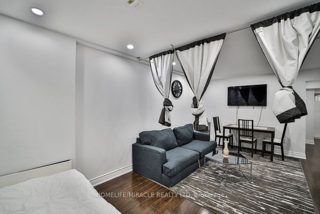 24 Deer Ridge Trail, House attached with 5 bedrooms, 4 bathrooms and 3 parking in Caledon ON | Image 25