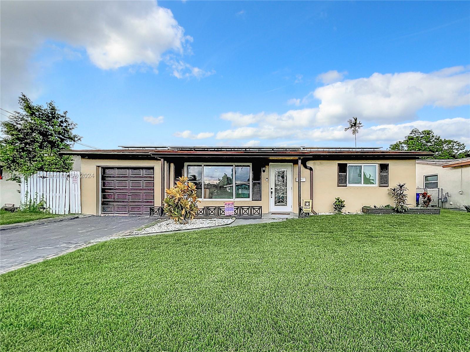 25th Ct, Sunrise, FL 33313