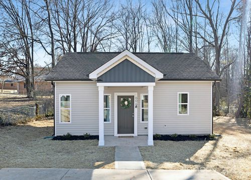 1124 Butler St, Salisbury, NC, 28144-7741 | Card Image