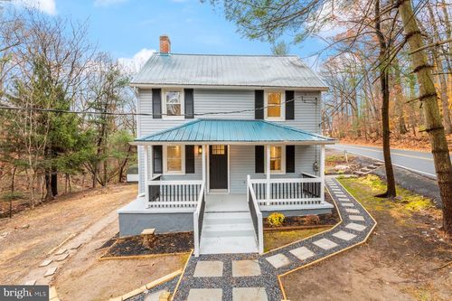 4810 Old Swimming Pool Rd, FREDERICK, MD, 21703-5862 | Card Image