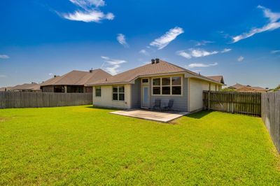 7708 Links Lane, House other with 3 bedrooms, 2 bathrooms and null parking in Navasota TX | Image 3