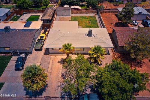 9024 Mount Rushmore Ln, El Paso, TX, 79904-1543 | Card Image