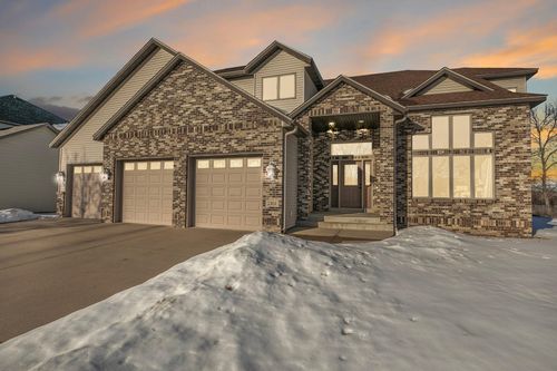 2161 Mill Pond Dr, Saint Cloud, MN, 56303-9567 | Card Image