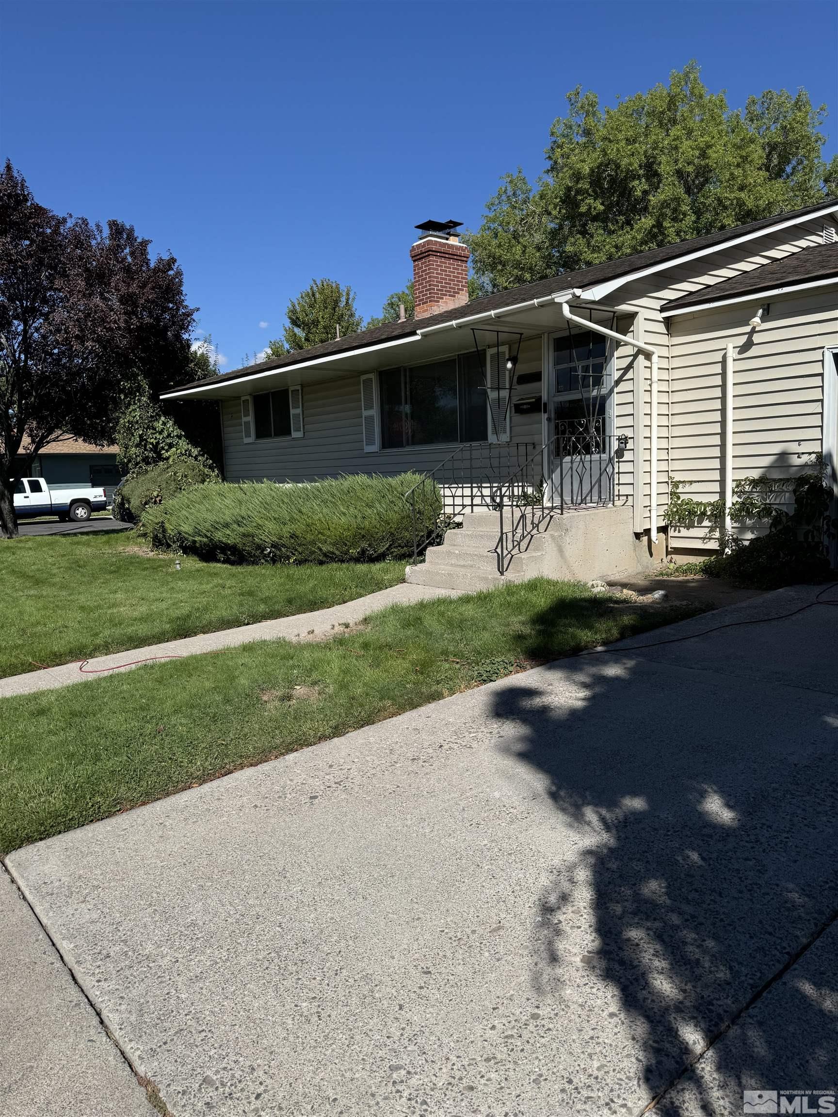 Albion Way, Reno, NV 89502