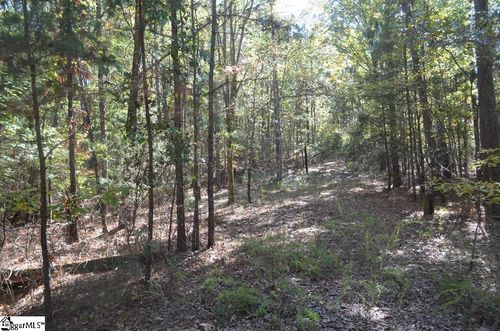 000 W Main Street Ext, Ware Shoals, SC, 29692 | Card Image