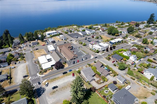 1015 Sequalish St, House other with 5 bedrooms, 3 bathrooms and 2 parking in Steilacoom WA | Image 30