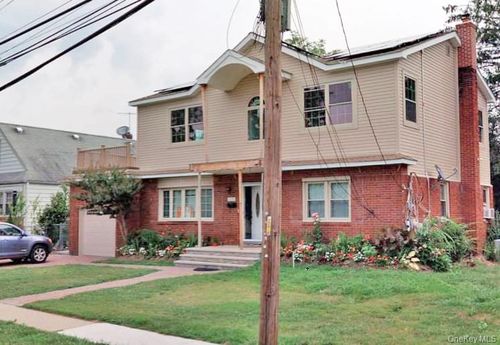 second-floor-529 Maple Avenue, Hempstead, NY, 11553 | Card Image