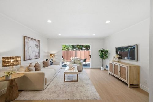 b-1081 Reed Avenue, Sunnyvale, CA, 94086 | Card Image